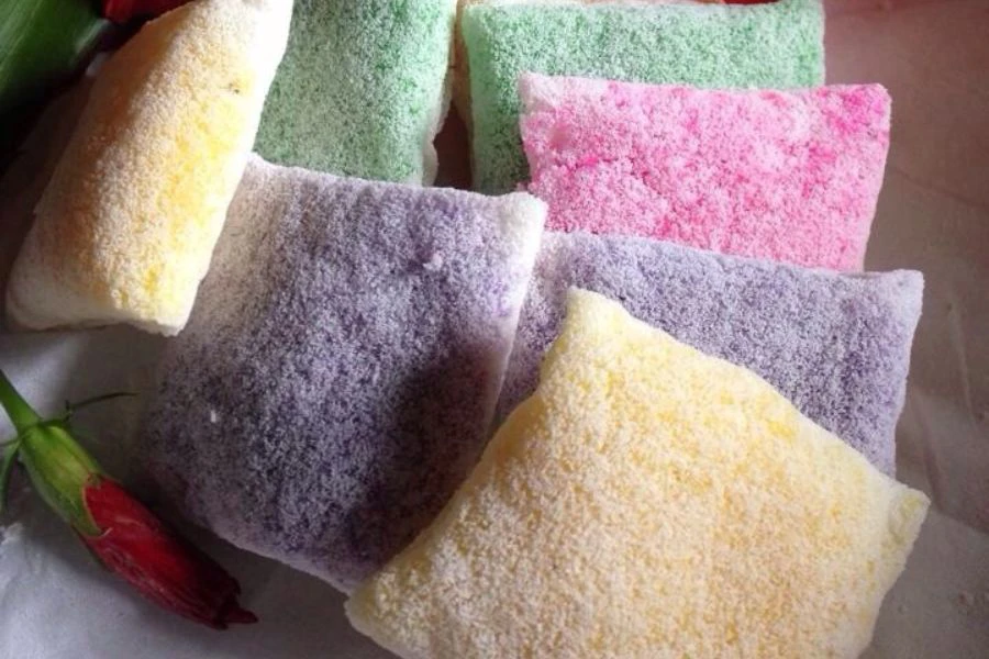 Kuih bunga pudak merupakan hidangan tradisional dari negeri Kedah.