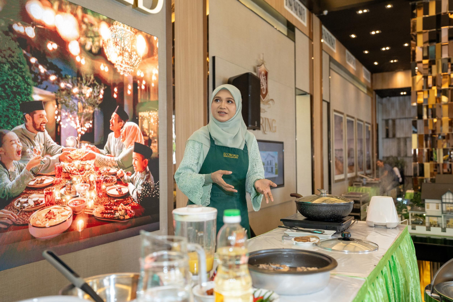 Hidayah berpandangan bahawa kemunculan pencipta kandungan dalam bidang masakan masa kini dilihat sebagai satu perkembangan yang sihat.