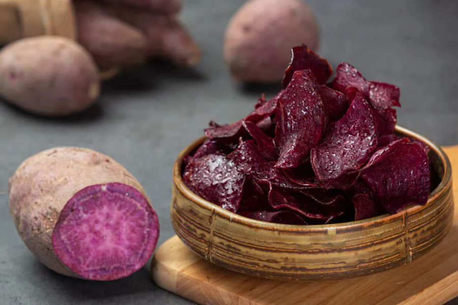 Warna ungu terang dihasilkan ubi popular dalam aiskrim.