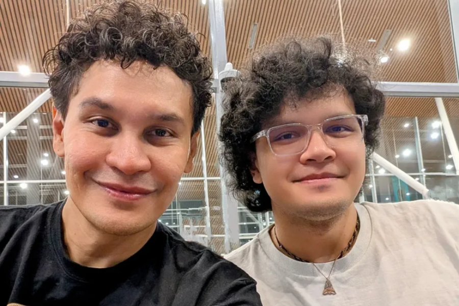 Anak sulung Edry iaitu Emil memiliki kebolehan memasak.