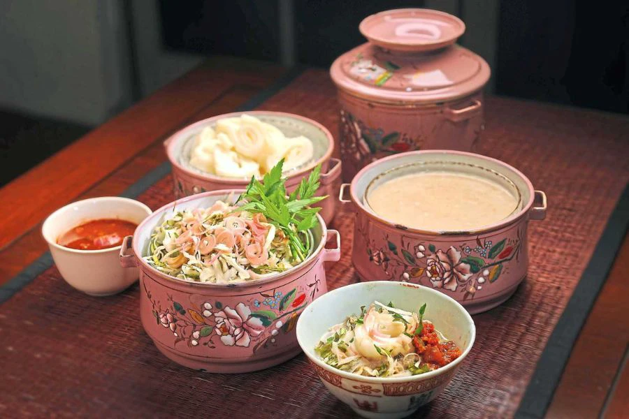 Memang nikmat kuah putih lemak-lemak padu.