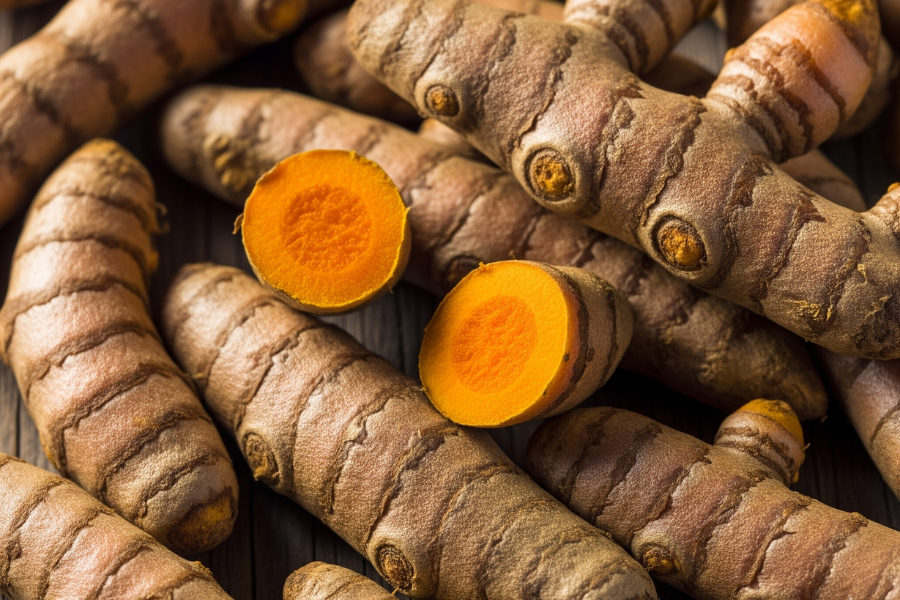 Kunyit membantu merehatkan otot rahim.