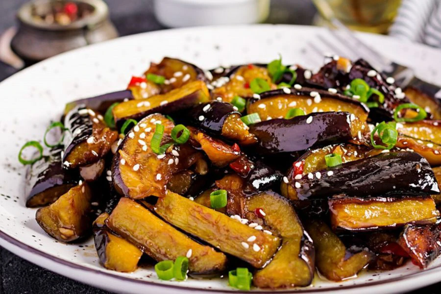 Terung antara menu kegemaran ramai.