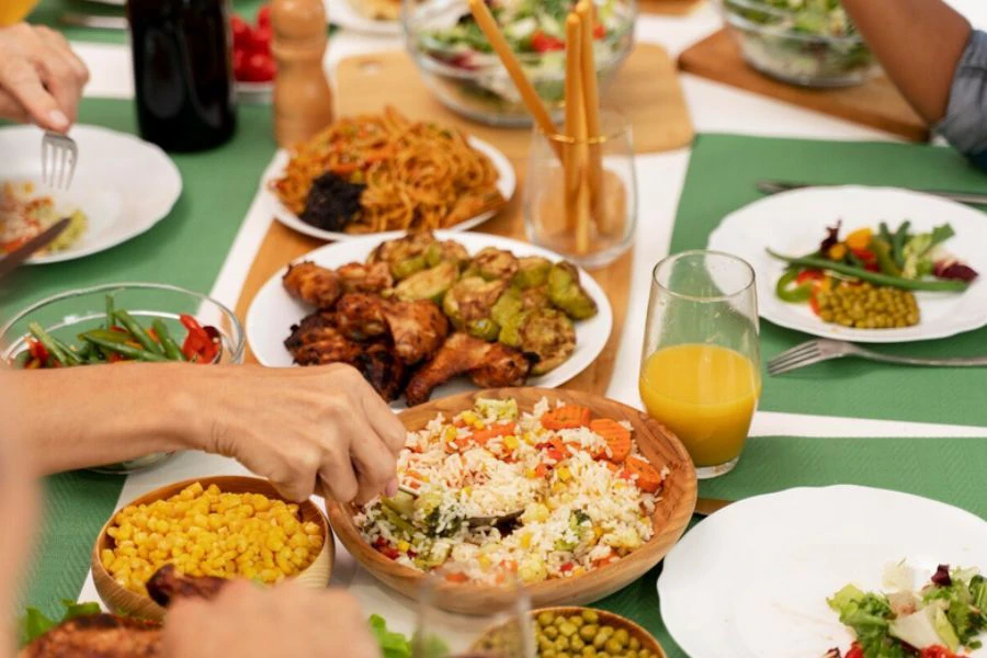 Kurangkan pembaziran makanan.