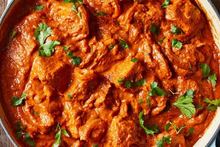 Kaskas menjadi bahan penting untuk menyedapkan rasa berlemak dalam kari.