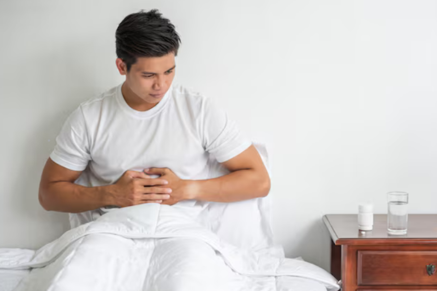 Kandungan serat tinggi dalam daun durian belanda membantu meningkatkan pelancaran usus dan mencegah sembelit.