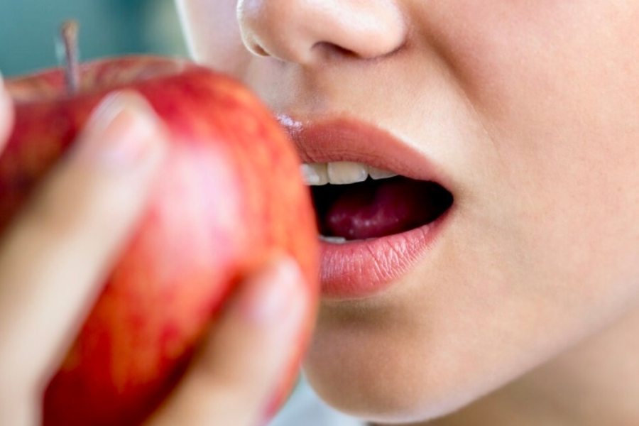 Epal antara buah kegemaran ramai.