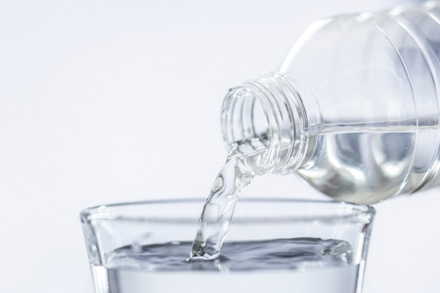 Air adalah keperluan paling penting semasa kecemasan.