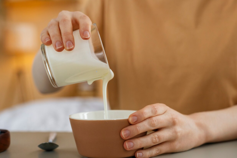 Makanan manis selalunya tinggi dengan kandungan gula dan hampir tiasa nutrisi bermanfaat.