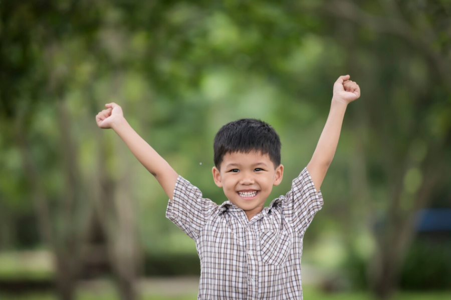 Anak banyak menghabiskan masa dengan ibu bapa membesar lebih ceria.