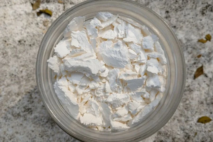 Tepung arrowroot adalah pengganti terbaik sebagai bahan pengikat dan pemberi tekstur lembut.