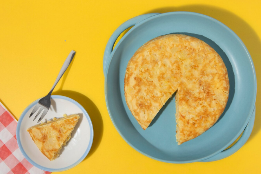 Pai daging penuh berlemak pasti memikat hati anak.