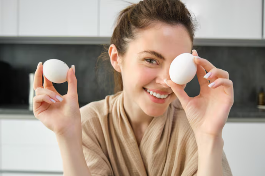 Telur antara sumber protein berkualiti tinggi.