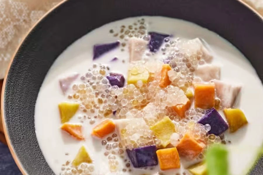 Cara penyediaan bubur cha cha mudah dan boleh disiapkan dalam dalam tempoh 5 minit.