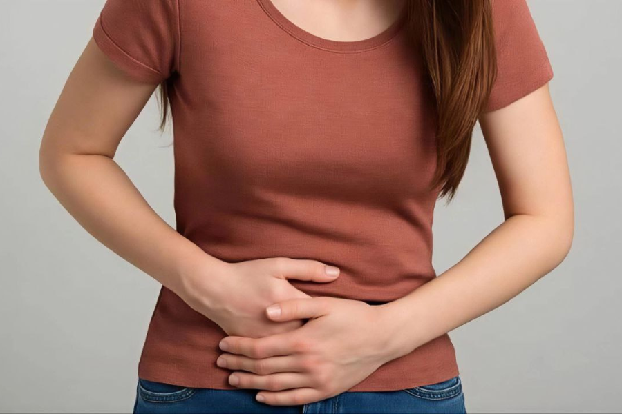 Minum air nasi terutama daripada beras perang membantu meredakan senggugut kerana mengandungi nutrien seperti magnesium dan vitamin B.