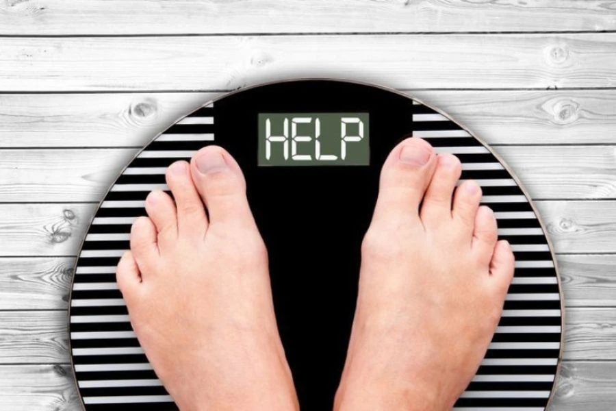 Perokok cenderung mengidam makanan tinggi lemak.