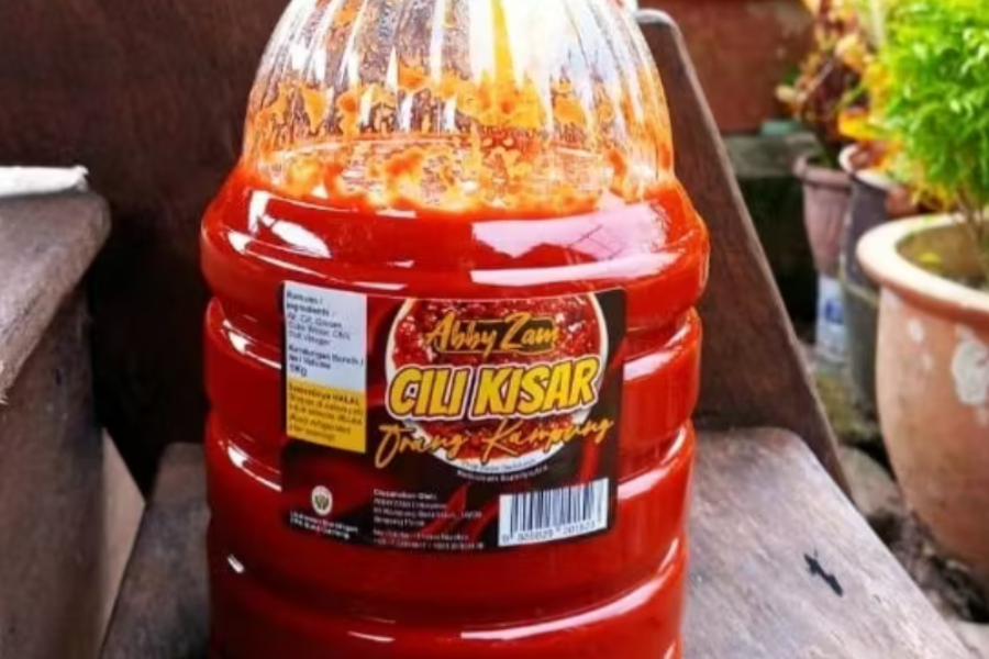 Cili boh mempunyai rasa asli seperti dibuat kat rumah.