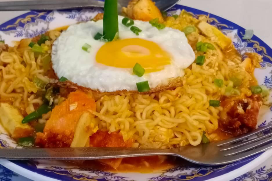 Mi maggi sangat sinonim dengan menu kegemaran rakyat Malaysia.