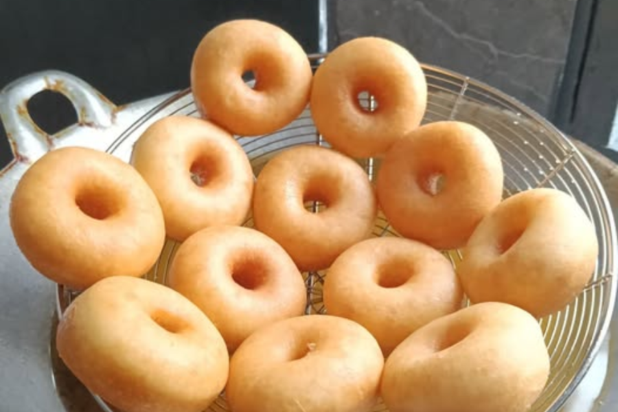 Donut lembut tanpa uli dan telur pun boleh selembut kapas.