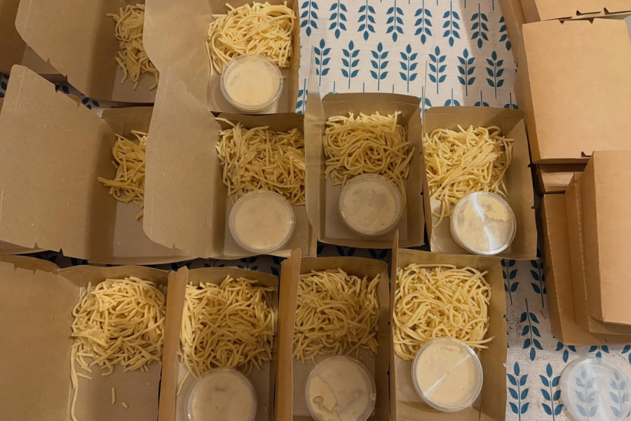 Spageti dengan sos putih lebih digemari berbanding kuah merah.