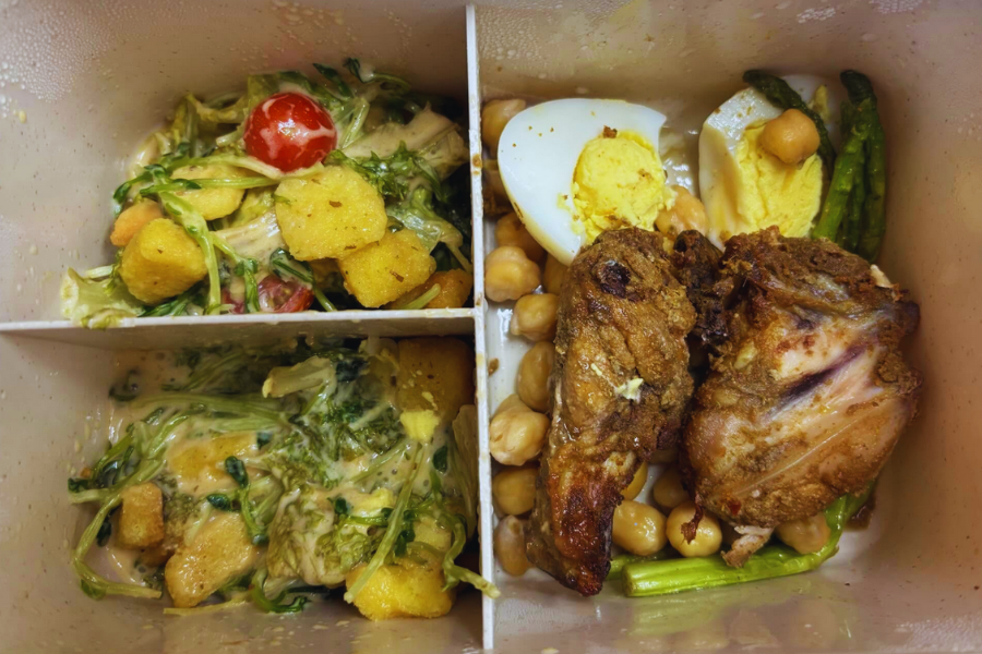 Hidangan sihat wajib mengandungi serat, protein dan karbohidrat.