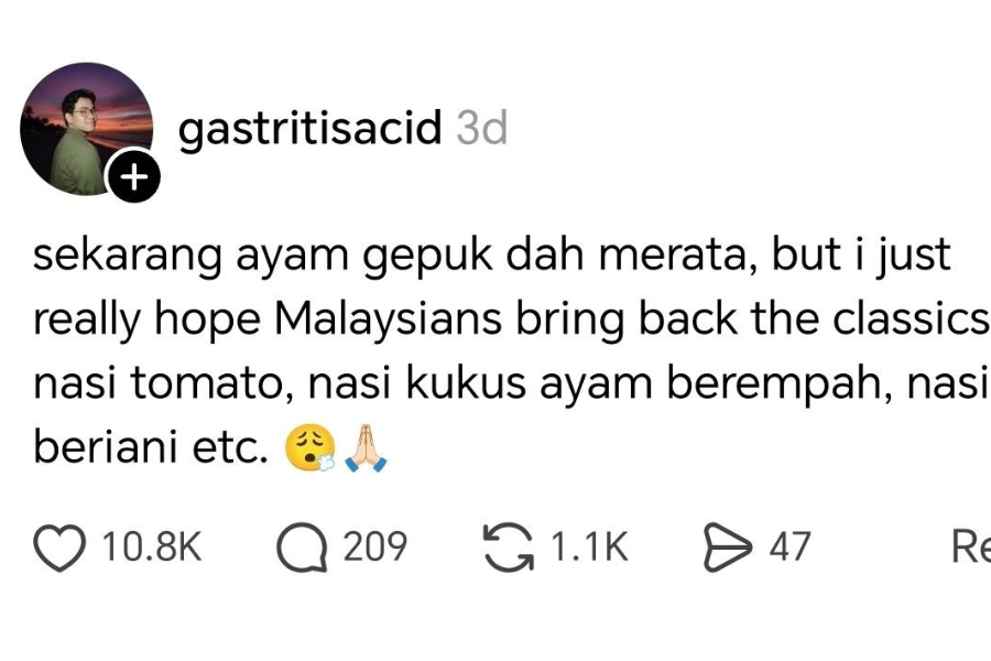 Seorang pengguna Threads menyuarakan pendapat apabila melihat lambakan kedai ayam gepuk.