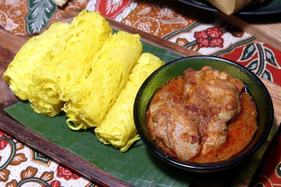 Roti jala antara hidangan tradisi popular pilihan ramai.