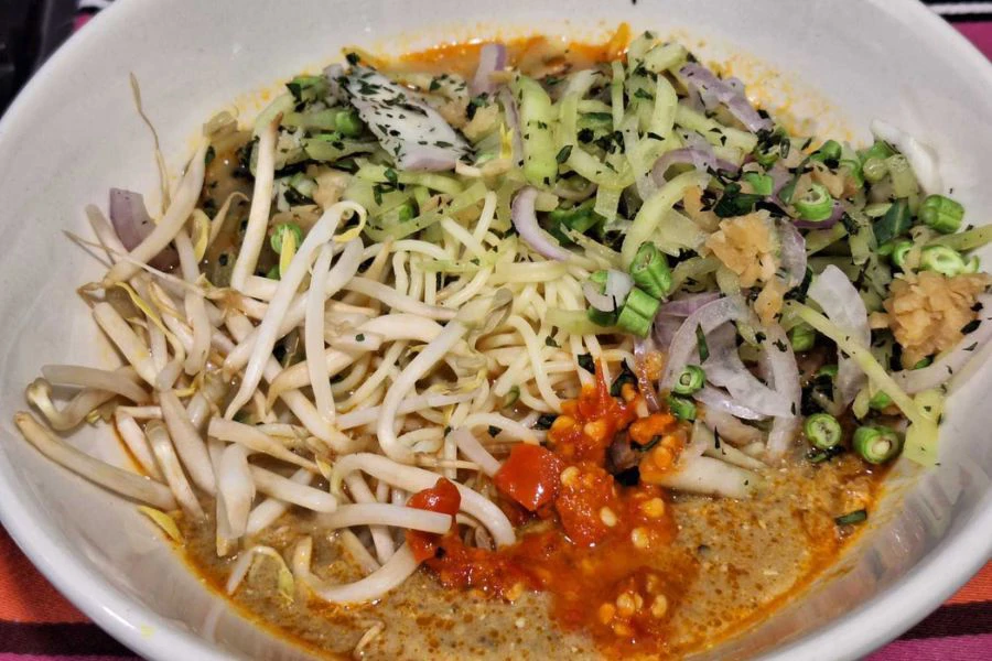 Hidangan laksa Johor sebenarnya sukar ditemui berbanding laksa lain yang lebih meluas dijual di seluruh negara.