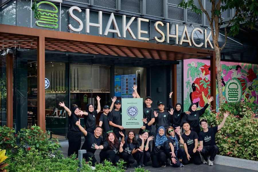 Shake Shack Malaysia kini mendapat pensijilan halal. 