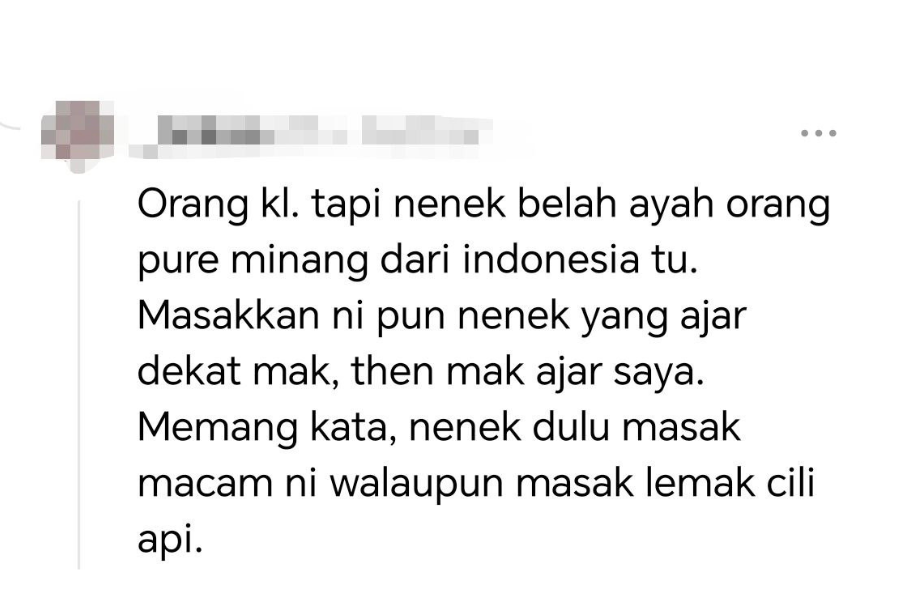 Hidangan yang dimasak banyak diperangruhi dengan cara masakan Minang dari Indonesia.