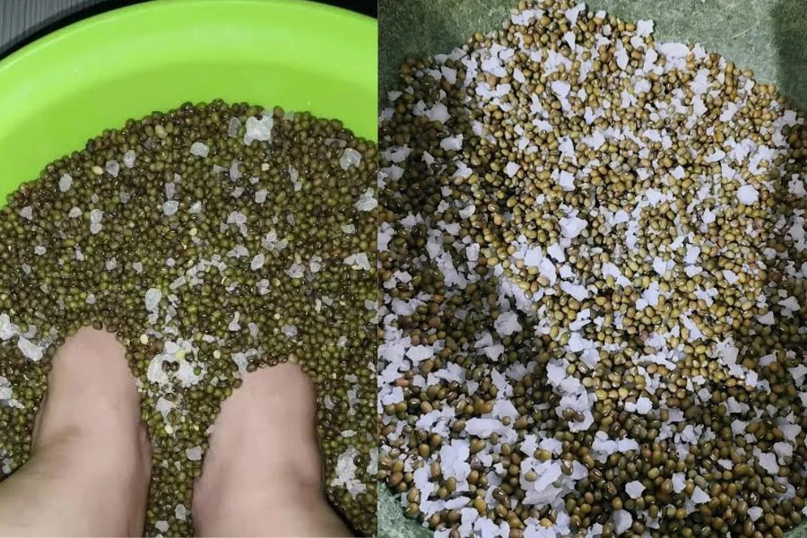 Seorang wanita berkongsi petua menggesek kkai menggunakan kacang hijau bersama garam kasar.
