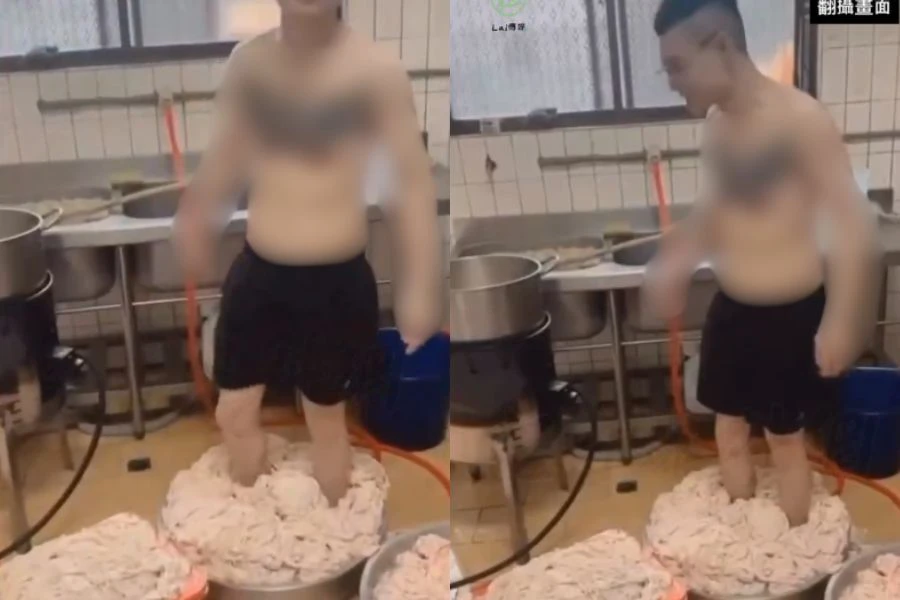 Aksi lelaki memijak kulit ayam tular di media sosial.