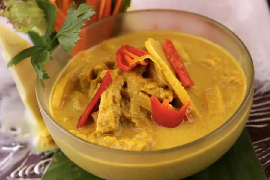 Rebung sememangnya sedap jika dicampur dalam masakan cili api.