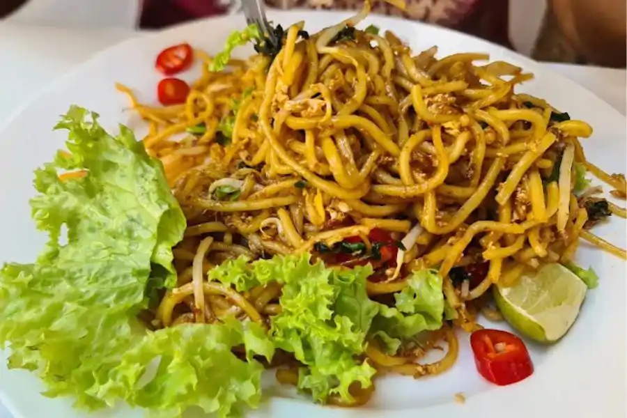 Hidangan mi goreng mamak sememangnya menjadi antara menu kegemaran ramai.