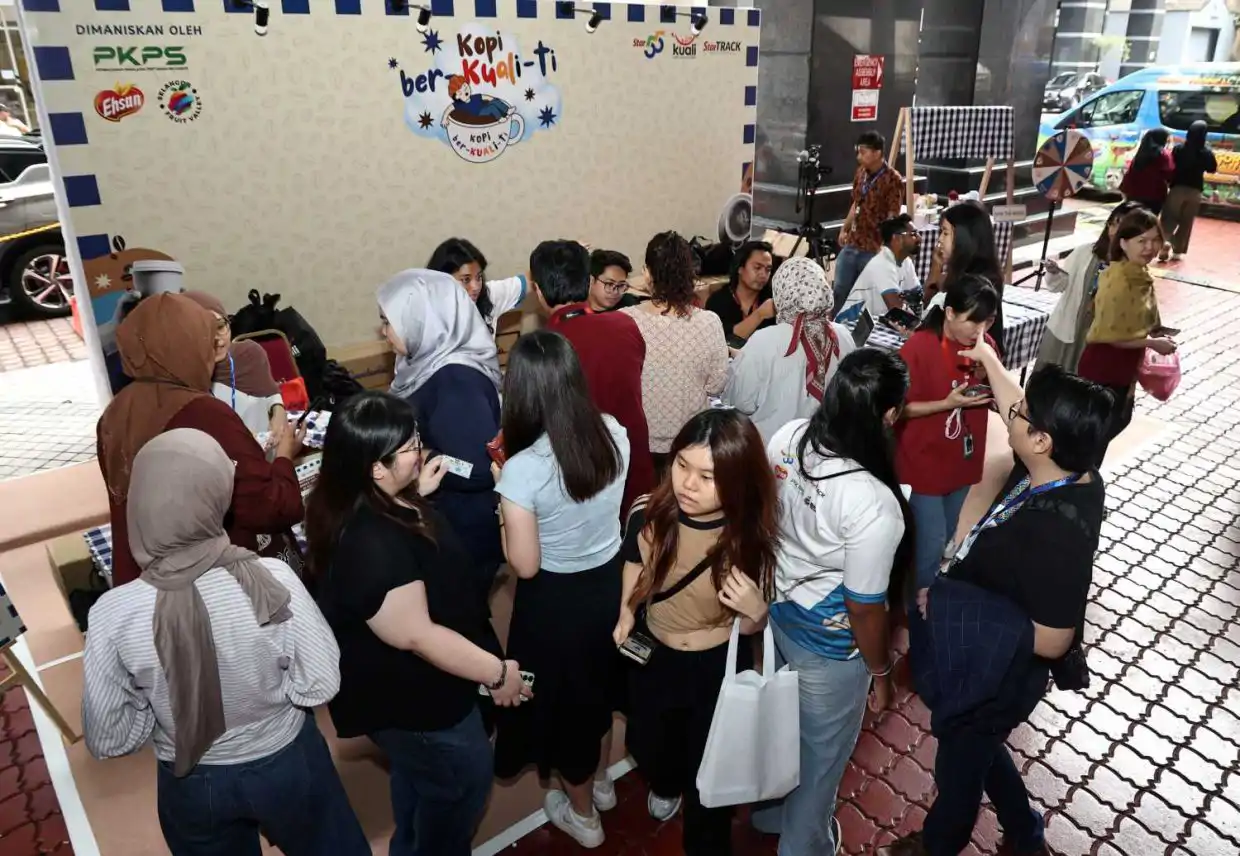 Bazaar Kopi ber-Kuali-ti event by Kuali X Star Track at Menara Star lobby in conjunction SMG55 Anniversary on October 01.-AZMAN GHANI/The Star
